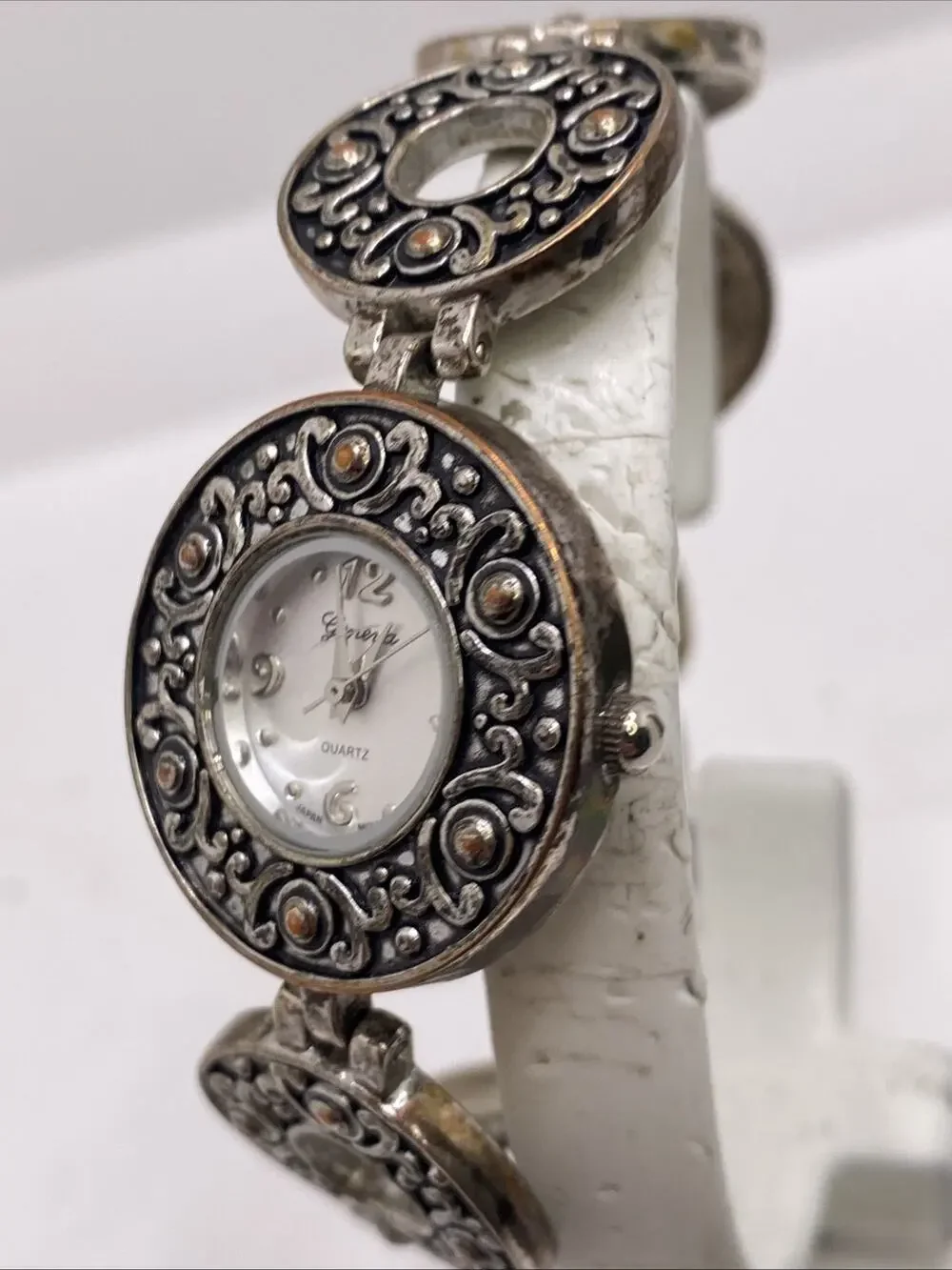 Vintage Geneva Womens Watch Works New Battery